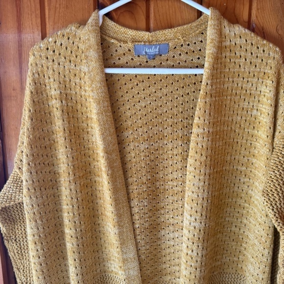 Marled Mustard Yellow Cable Knit Long Cardigan Size Medium - Picture 4 of 7